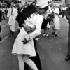 AE50_Alfred-Eisenstaedt_Dia-V-J-en-Times-Square.jpeg Día V-J en Times Square - Alfred Eisenstaedt